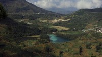 Telaga Warna yang dilihat dari Puncak Gunung Prau