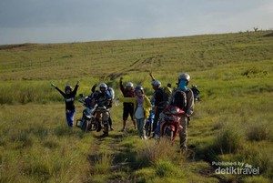 Bukit Teletubbies Juga Ada di Kendari, Sulawesi Tenggara