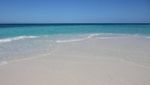 Bula di Maluku, Kota Minyak dengan Pantai Super Jernih!