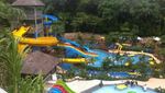 Byur! Segarnya Main Air di Waterpark SKI Bogor