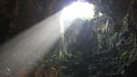 Cahaya Surga di Gua Gajah Yogyakarta