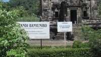 Atap seperti daun Padma