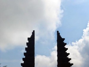 Candi Cetho yang Misterius di Kaki Gunung Lawu