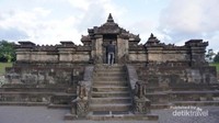 Proses penggalian dan rekonstruksi Candi Sambisari selesai pada 1987