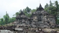 Dua dari beberapa bagian Candi Plaosan Kidul
