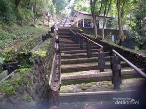 Candi Ratu Boko Indahnya Bukan Main!