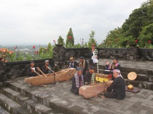 Candi Ratu Boko Punya Sendratari Keren Tiap Minggu Sore