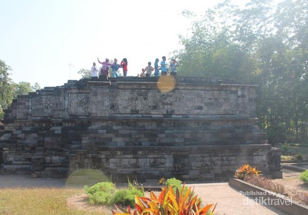 Candi Surowono yang Bersejarah di Pare, Kediri