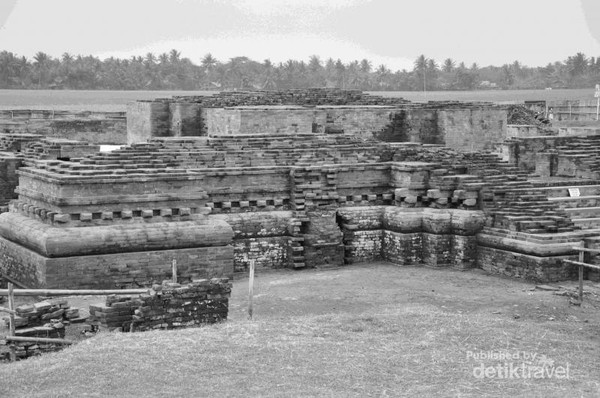 Candi Tertua di Jawa Barat, Peninggalan Siapa?