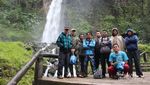 Cantik! Ini Air Terjun Gunung Gede Pangrango