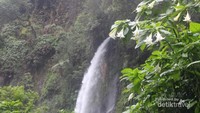 Air Terjun Cibeureum