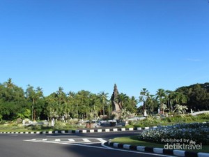 Cantik! Pantai Pasir Putih di Nusa Dua Bali