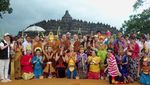 Cantiknya 1.000 Lampion Waisak di Candi Borobudur