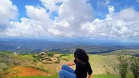 Bagaimana, apakah kalian tertarik ke desa ini?