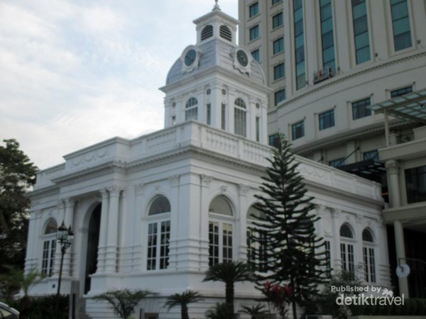 Cantiknya Gedung Lama Balai Kota Medan
