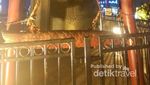 Cantiknya Menara Pandang Xian di Malam Hari
