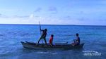 Cantiknya Pantai Batu Topeng Karimunjawa