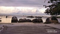 Pengantar menuju malam dari pantai tanjung tinggi