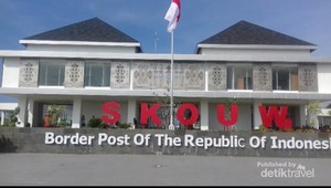 Cantiknya Tapal Batas Indonesia di Skouw