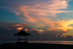 Capek Bikin Skripsi, Nikmati Dulu Pantai di Bali