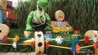 Toy Story Land, Hong Kong Disneyland.