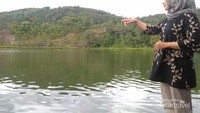 Merasakan kedamaian dari alam