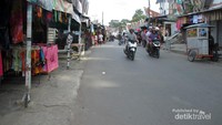 Sentra oleh-oleh di Pulau Samosir