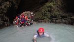Cave Tubing di Gunungkidul, Seru Banget!