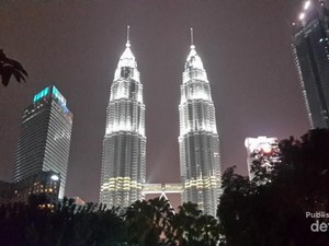 Cerita Liburan ke Singapura & Malaysia Cuma Habis Rp 3 Juta