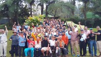 Ogun Saat Berbincang Dengan Sejumlah Wartawan terkait persiapan ke Everest