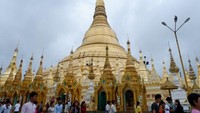 Shwedagon Pagoda (salah satu icon Yangon -Myanmar)