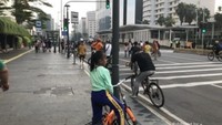 Masyarakat dari berbagai kalangan umur ikut meramaikan Car Free Day Sudirman - Thamrin