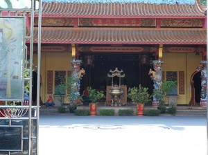 Cerita Unik di Vihara Tertua di Banten