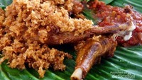 Ayam kremes