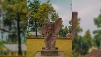 Salah satu patung yang berada di candi Sukuh.