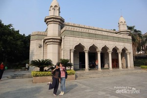 China yang Ternyata Ramah Turis Muslim