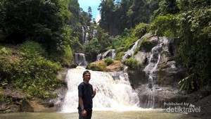 Cianjur Punya Air Terjun Secantik Ini