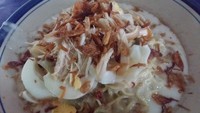 Mi Koclok; mie rebus dengan kuah kental bersantan yang gurih