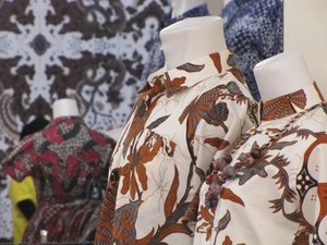 Cirebon Juga Punya Batik, Jeh!
