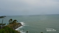 Menikmati Pemandangan Pantai Selatan Phuket di Promthep Cape