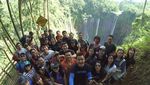 Coban Sewu yang Bagai Tirai Raksasa