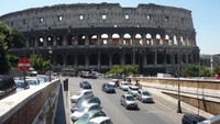 Colosseum nan megah