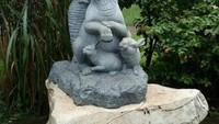 Patung shio kelinci
