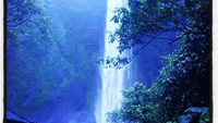 Air terjun yang cantik dan gagah