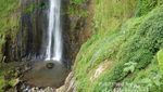 Dahsyatnya Air Terjun Sirawe di Tanah Para Dewa
