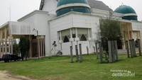 Masjid Agung Al-Munawaroh Perdagangan