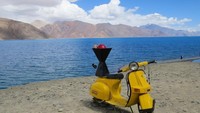 Banyak hal yang ditemui di Pangong Tso akan mengingatkan kita pada film 3 Idiots
