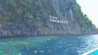 Danau ini berada di geosite Karawapop