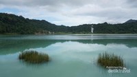 Inilah Danau Linouw yang cantik.