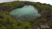 Keindahan Danau Weekuri